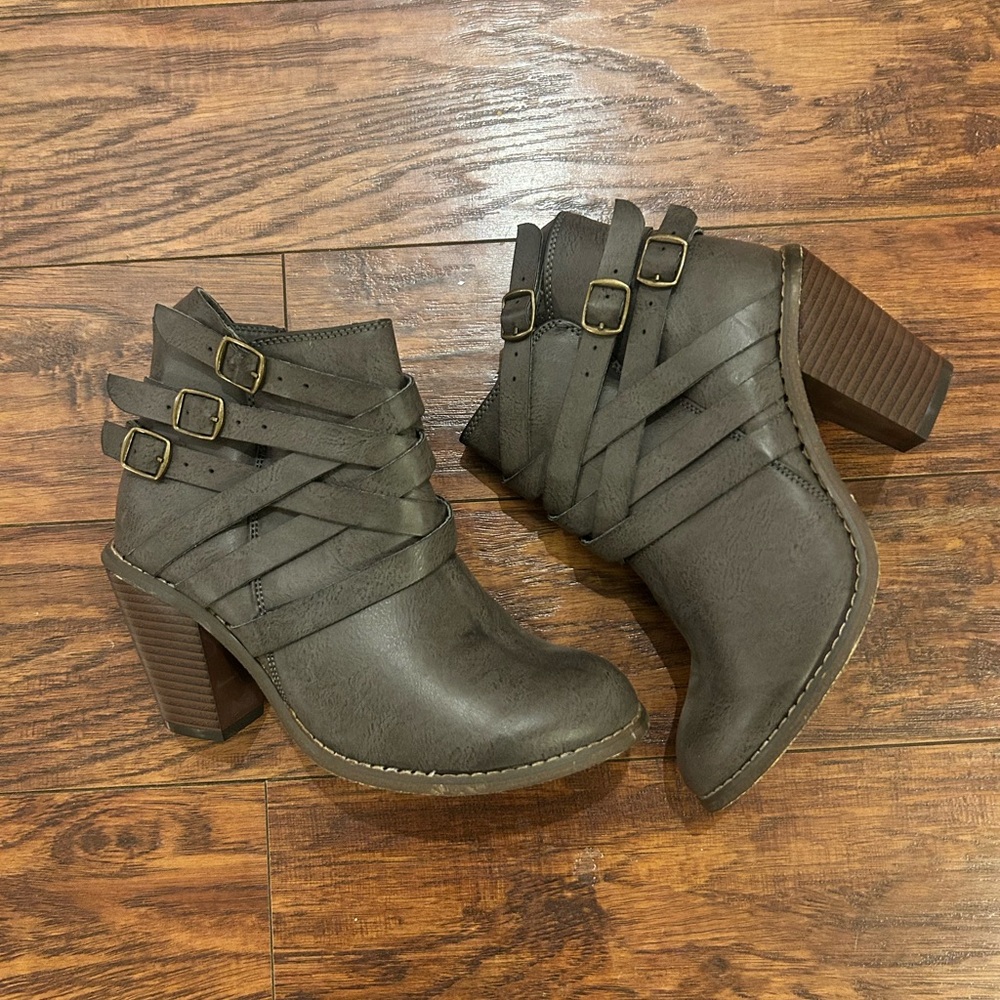 Strappy Gray Ankle Boots